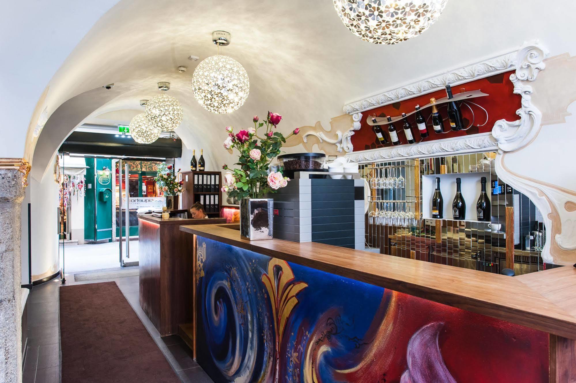 Boutiquehotel Am Dom Salzburg Luaran gambar